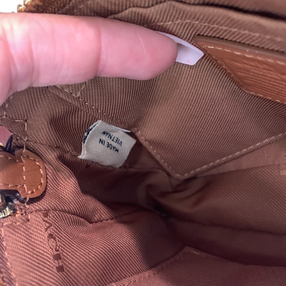 Coach camel and gold wristlet - Picture 8 of 15